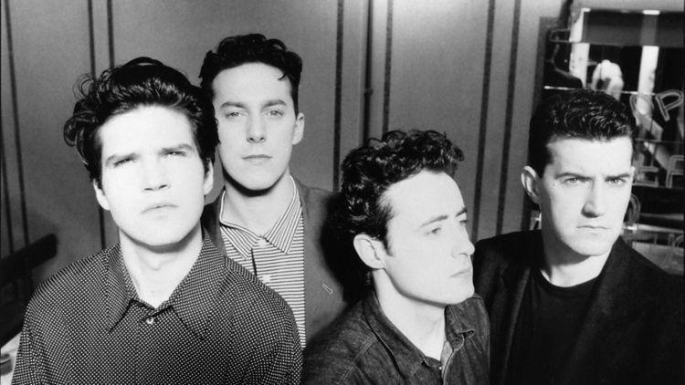 Lloyd Cole and the Commotions