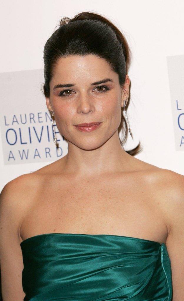 Neve Campbell