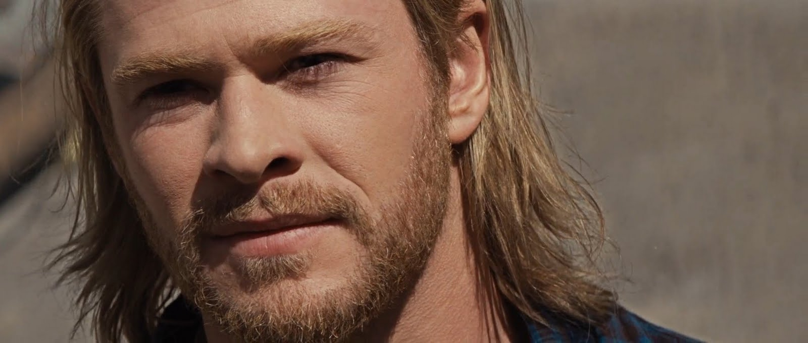 Thor (Chris Hemsworth)