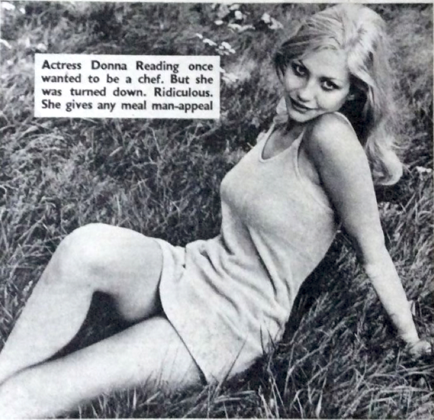 Image of Donna Reading