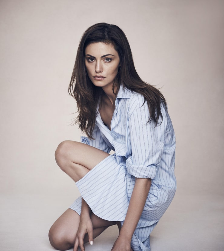 Picture of Phoebe Tonkin