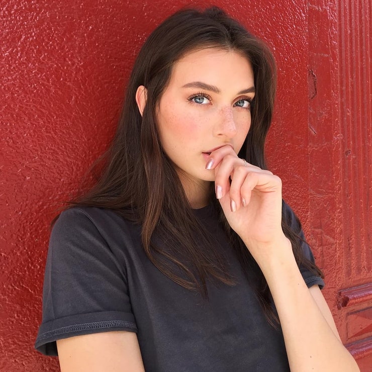 Picture of Jessica Clements