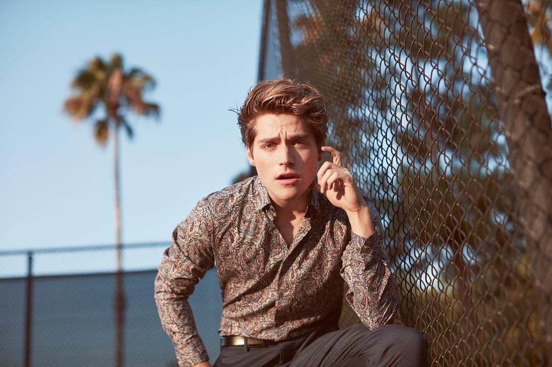 Froy Gutierrez