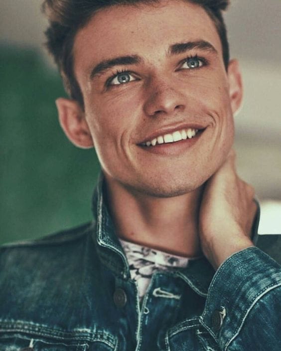 Thomas Doherty Picture of Thomas Doherty
