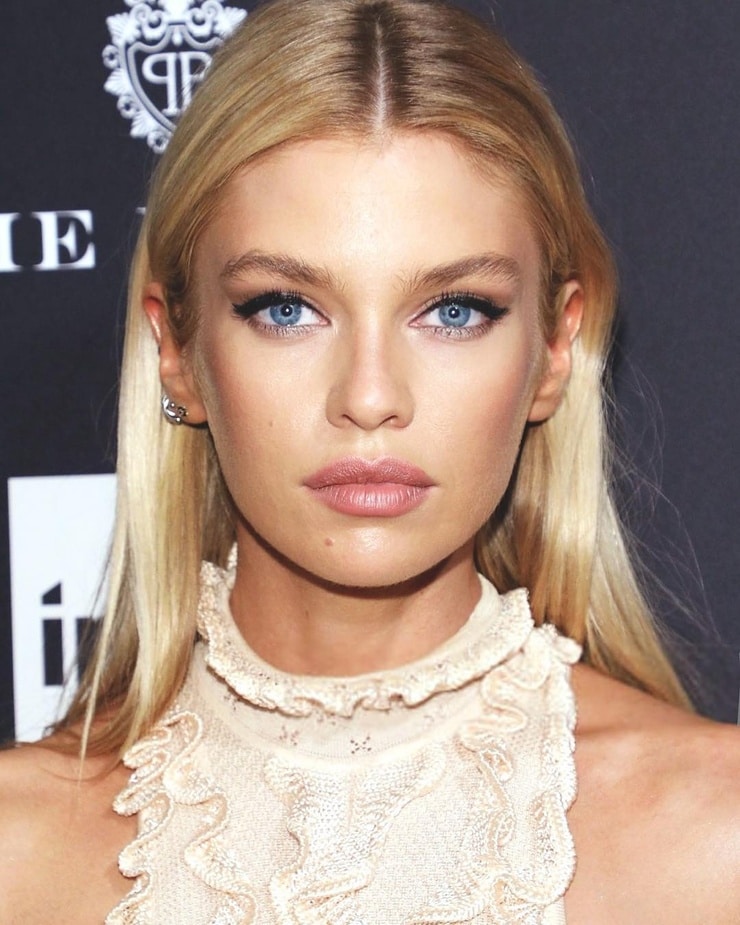 Picture of Stella Maxwell