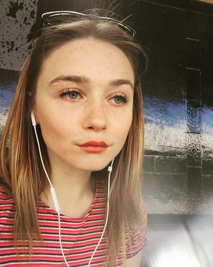 Picture of Jessica Barden