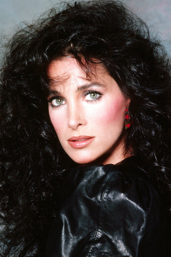 Picture of Connie Sellecca