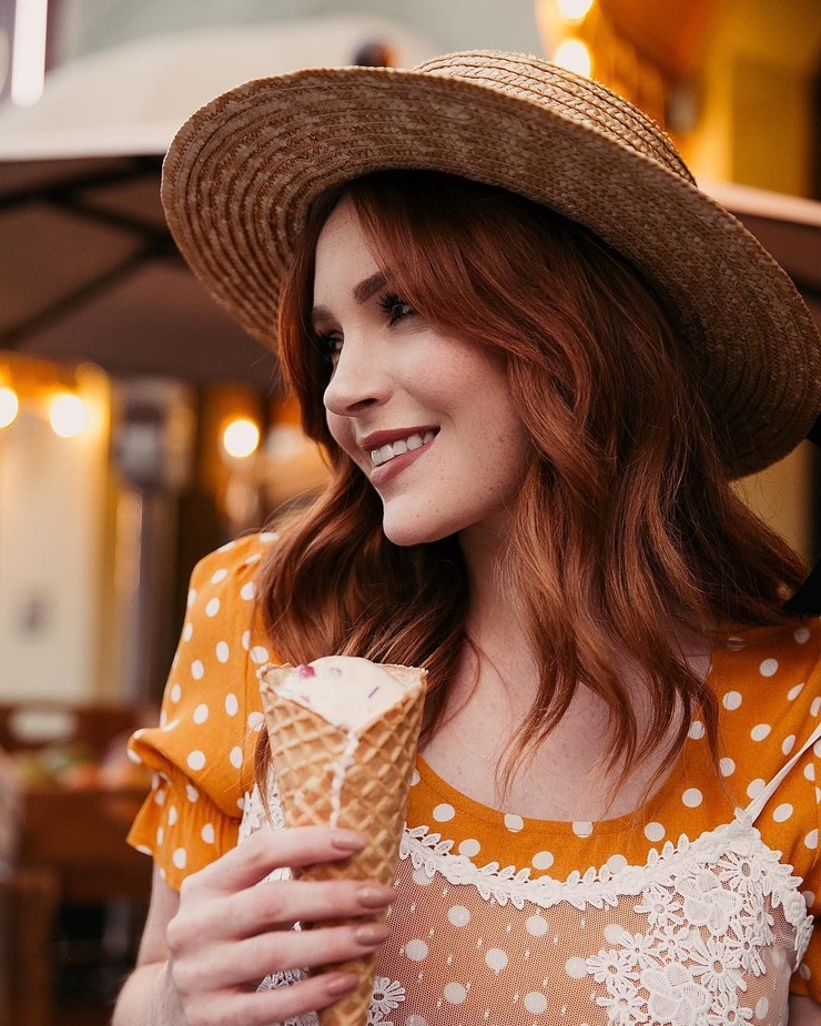 Picture of Danielle Victoria Perry