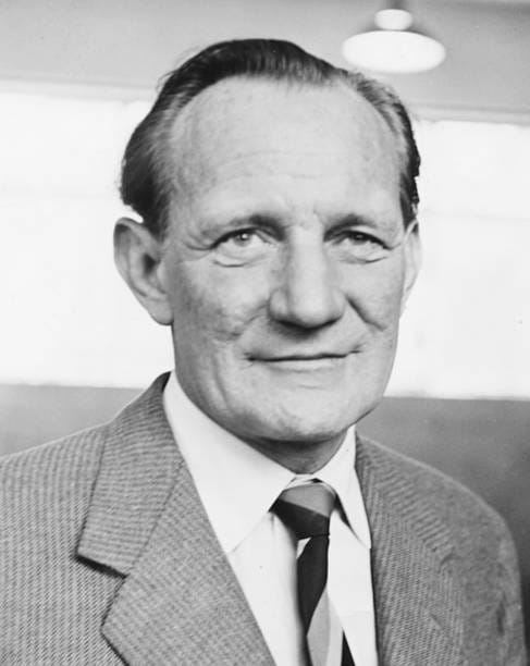 Trevor Howard