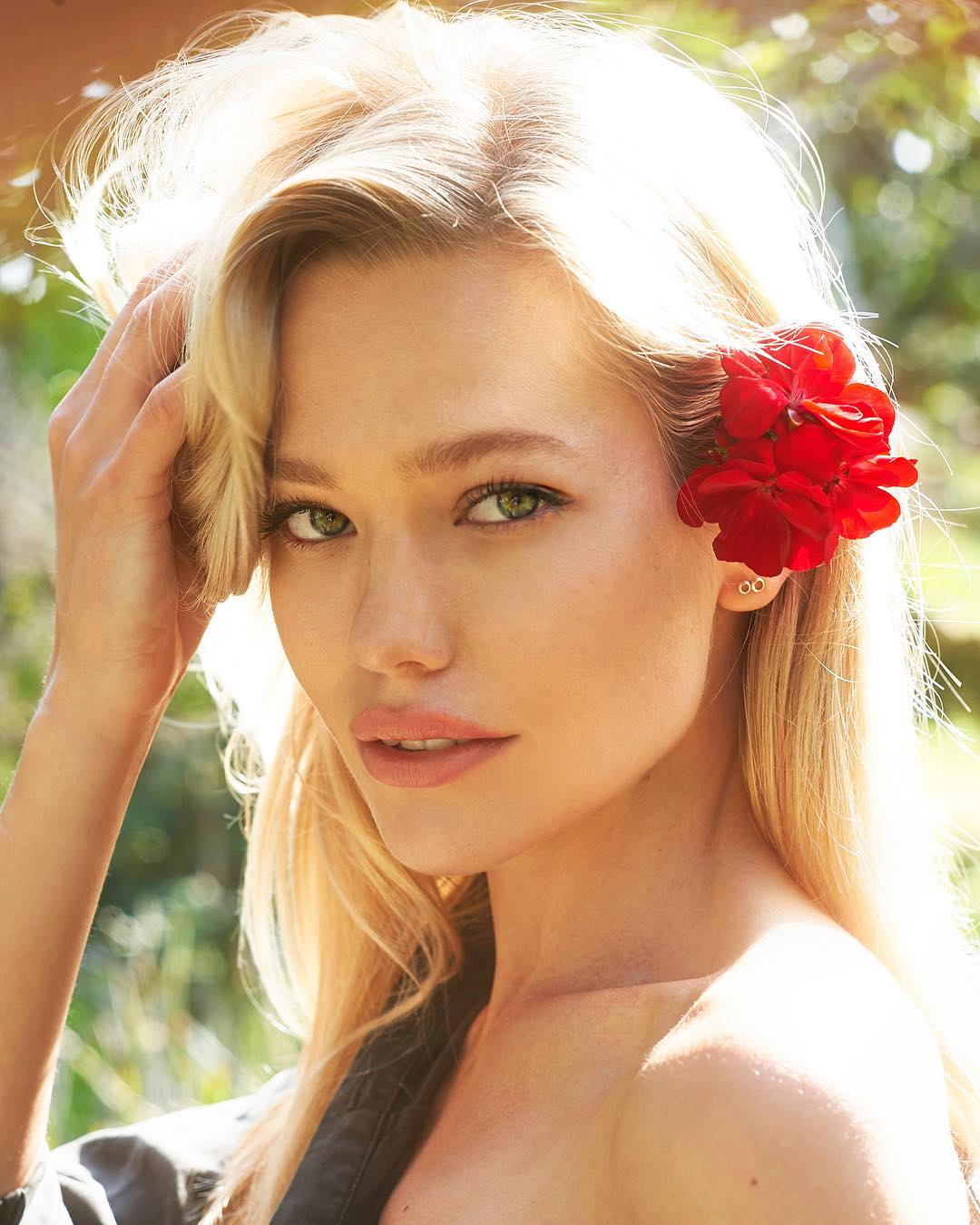 Ksenia Islamova Ksenia Islamova