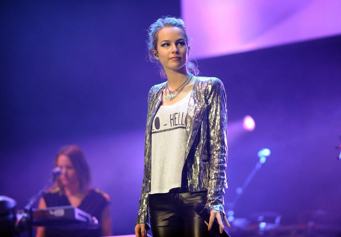 Bridgit Mendler