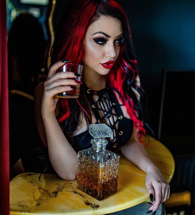 picture-of-dani-divine