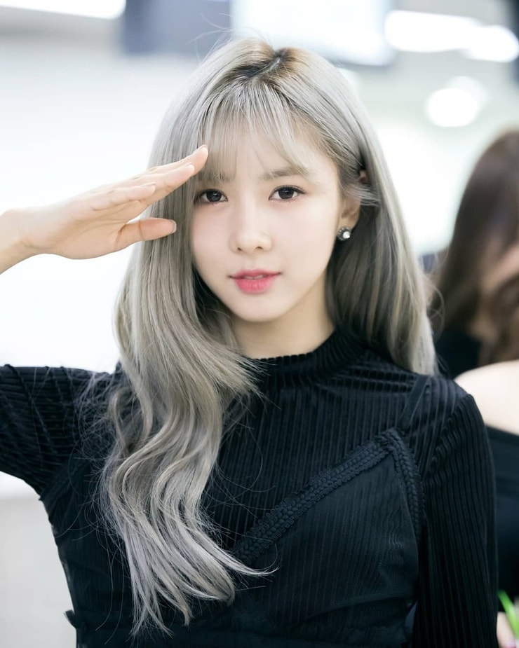 Picture of Yoohyeon