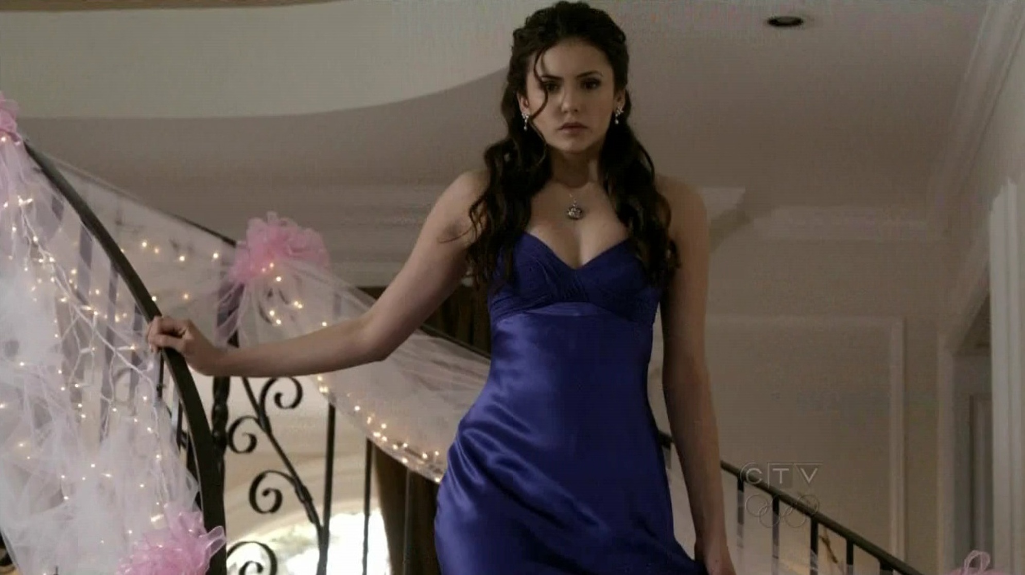 Nina Dobrev