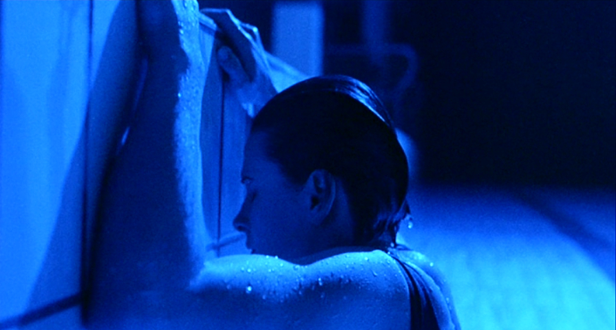 Three Colours: Blue (1993)