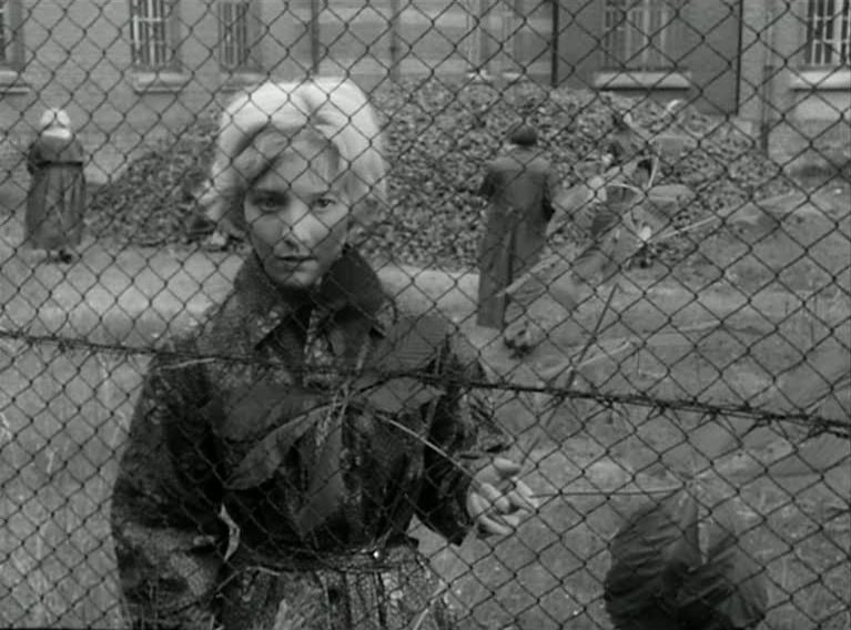 Head Against the Wall (1959)