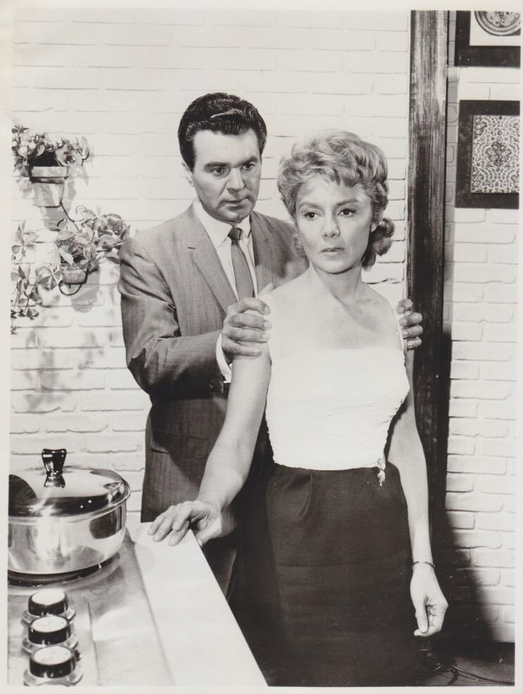 Paul Picerni, Peggy McCay