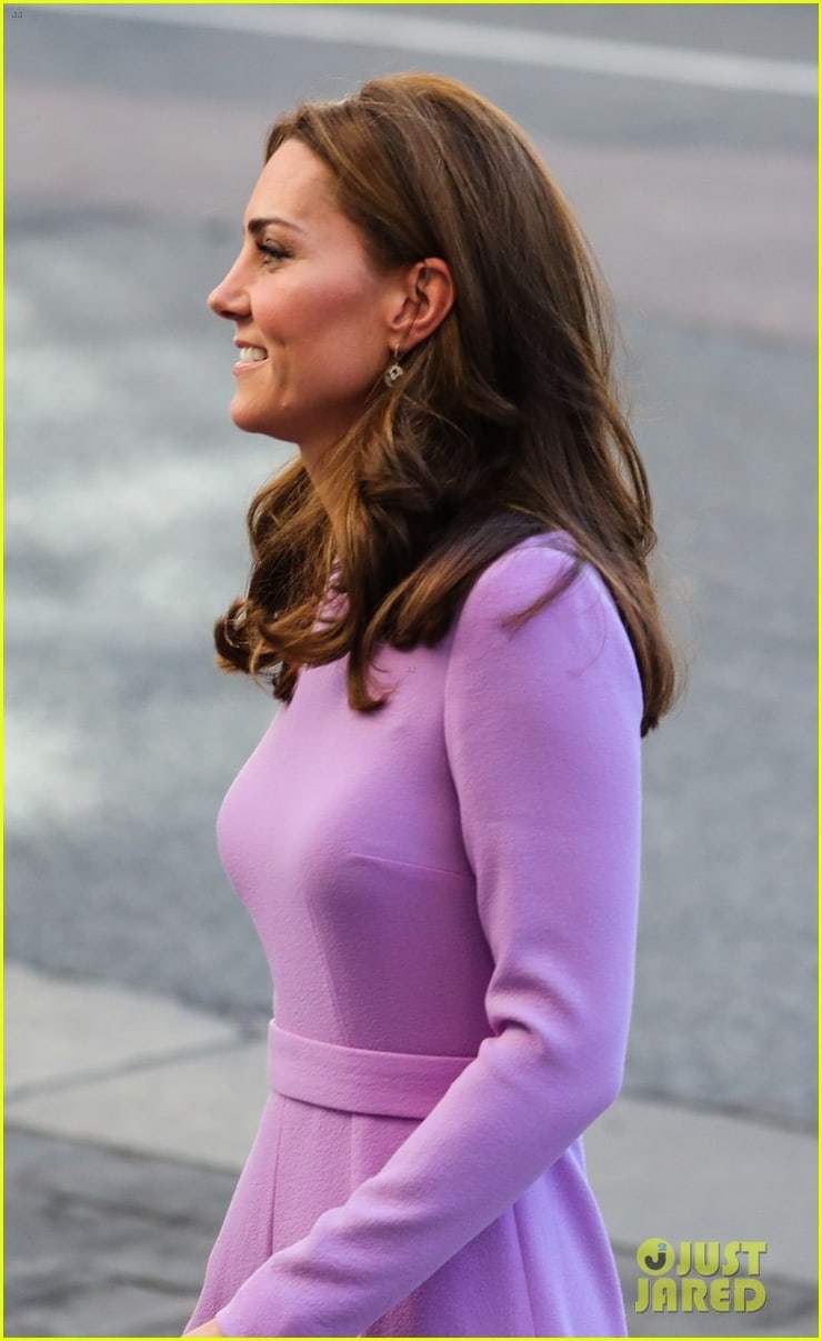Picture of Kate Middleton.