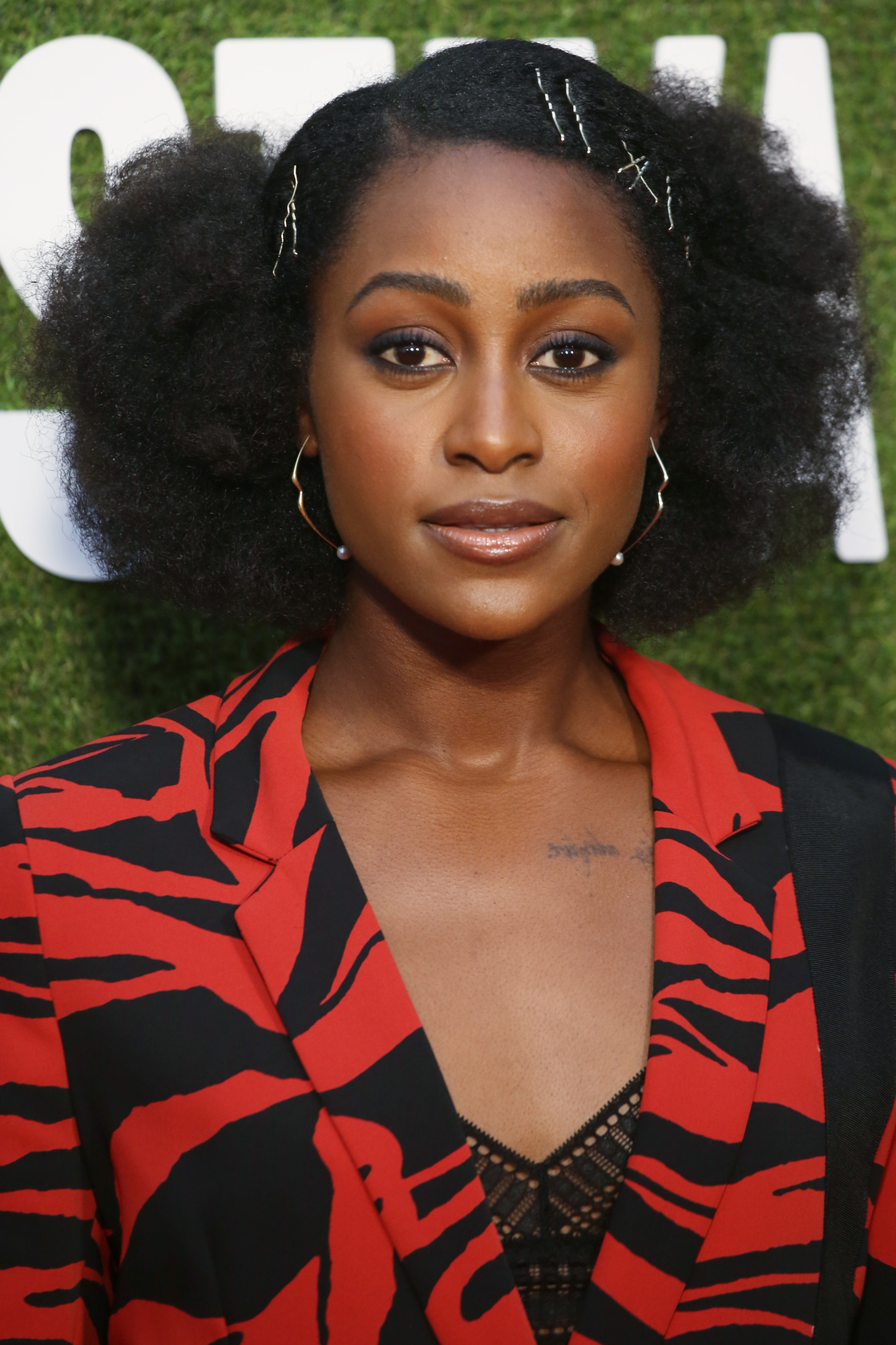 Simona Brown picture