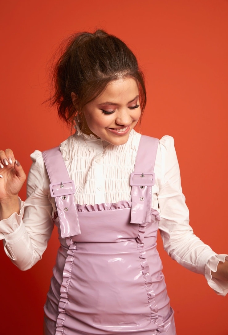 sarah jeffery doll