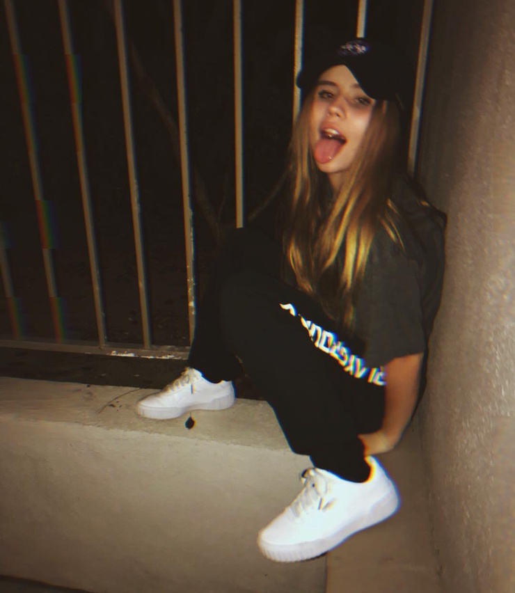 Lexee Smith image