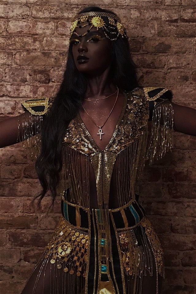 Picture of Duckie Thot