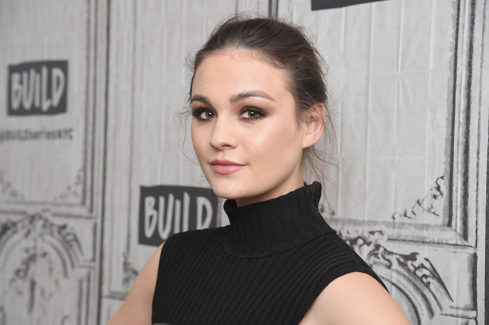 Sophie Skelton Sophie Skelton