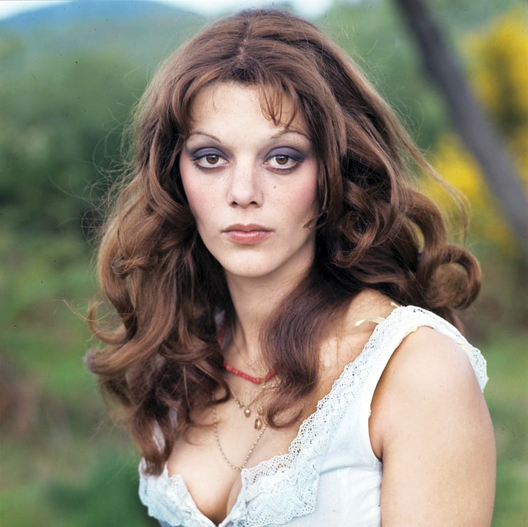 Tina Aumont Tina Aumont