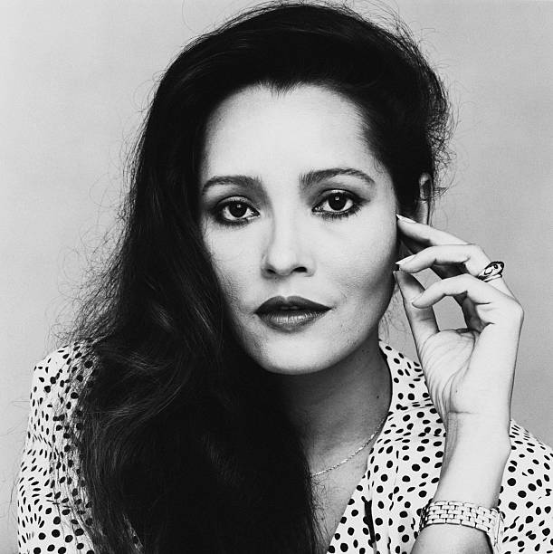 Barbara Carrera