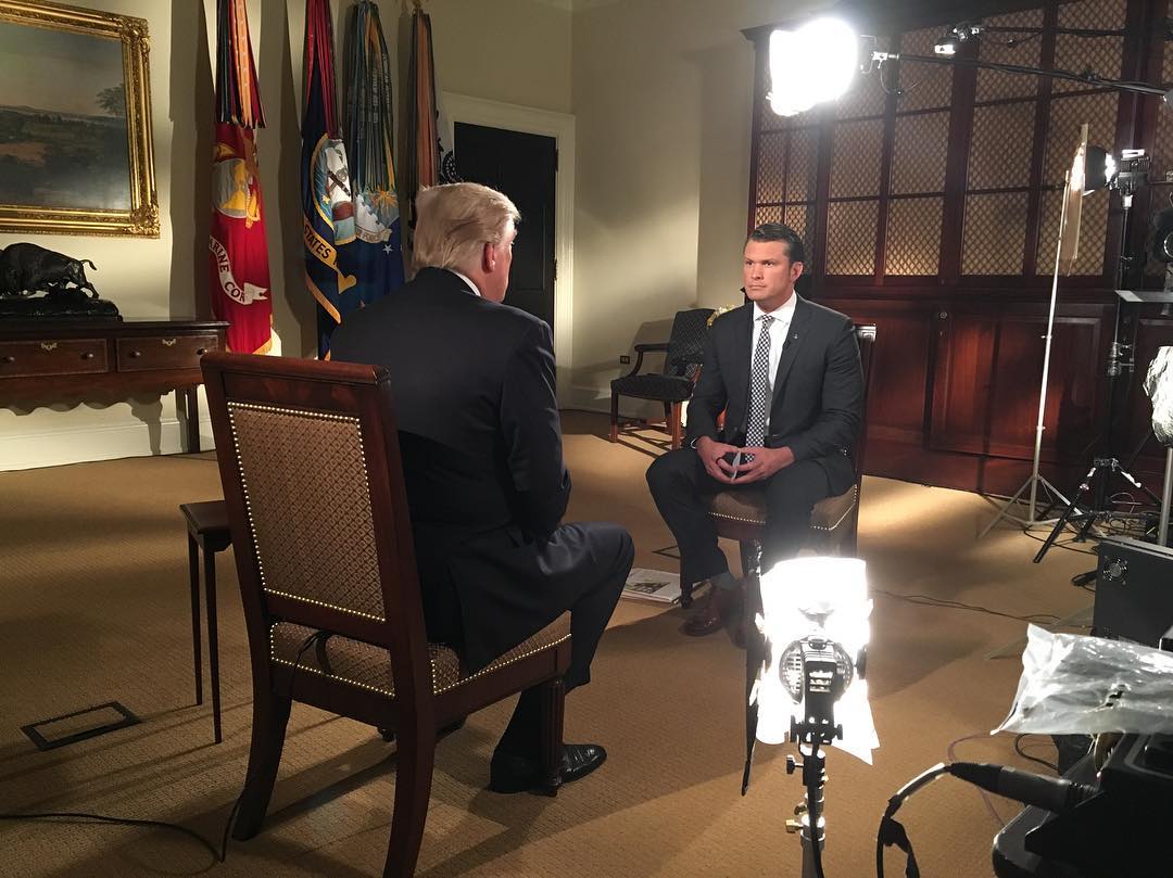 Donald Trump, Pete Hegseth