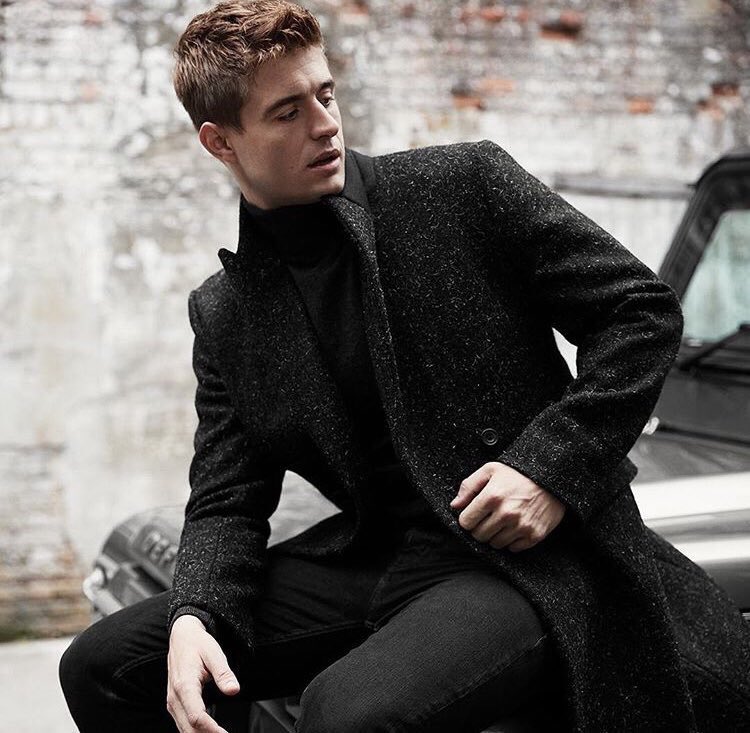 Max Irons