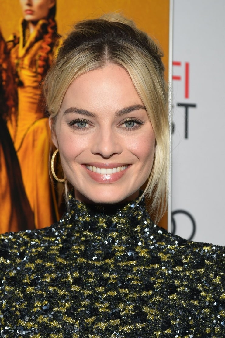 Margot Robbie image