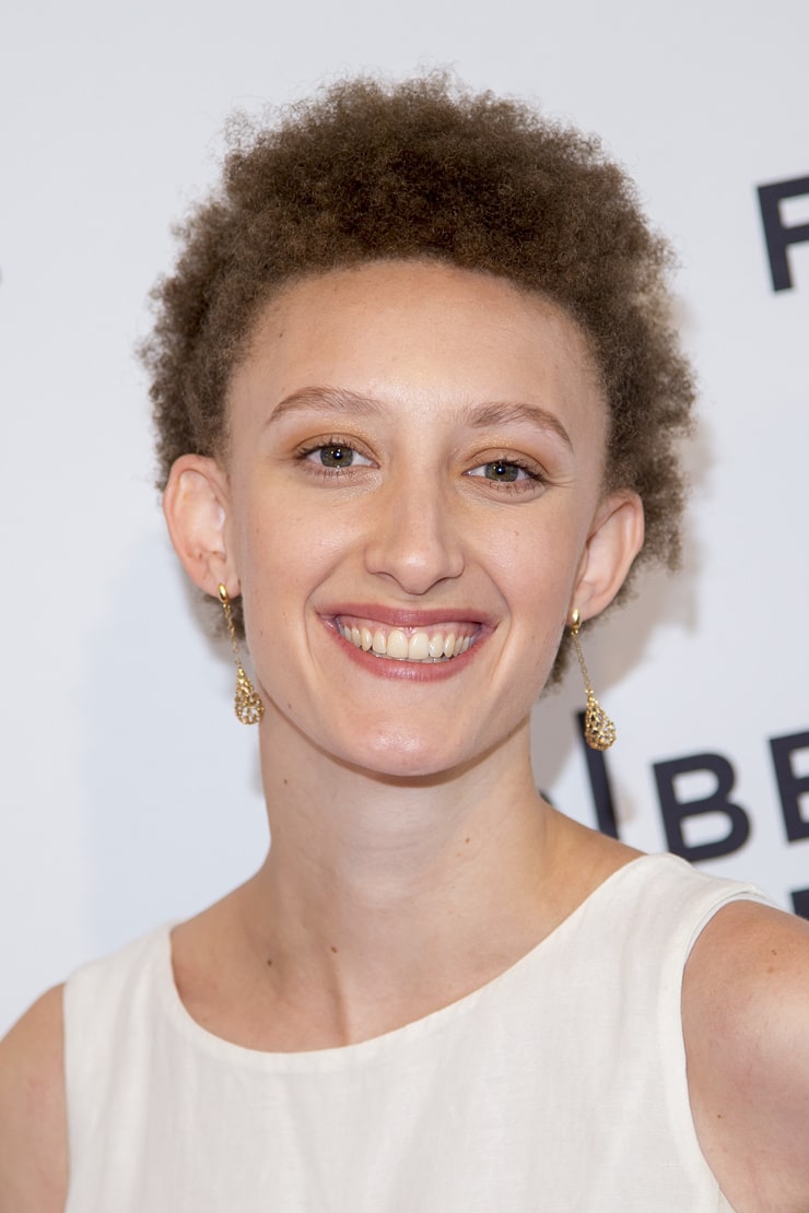 Picture of Maya Eshet.