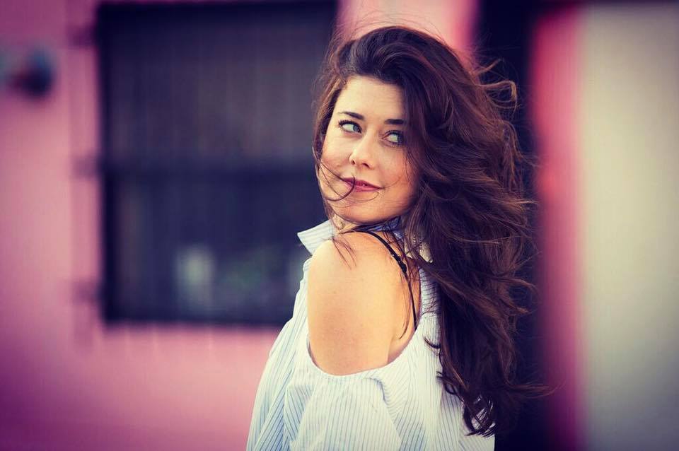 Manon Mathews