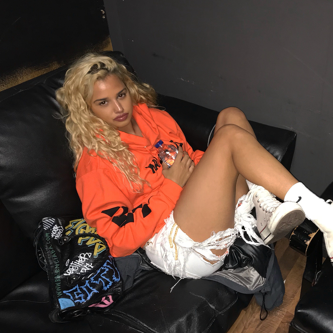 Tommy Genesis