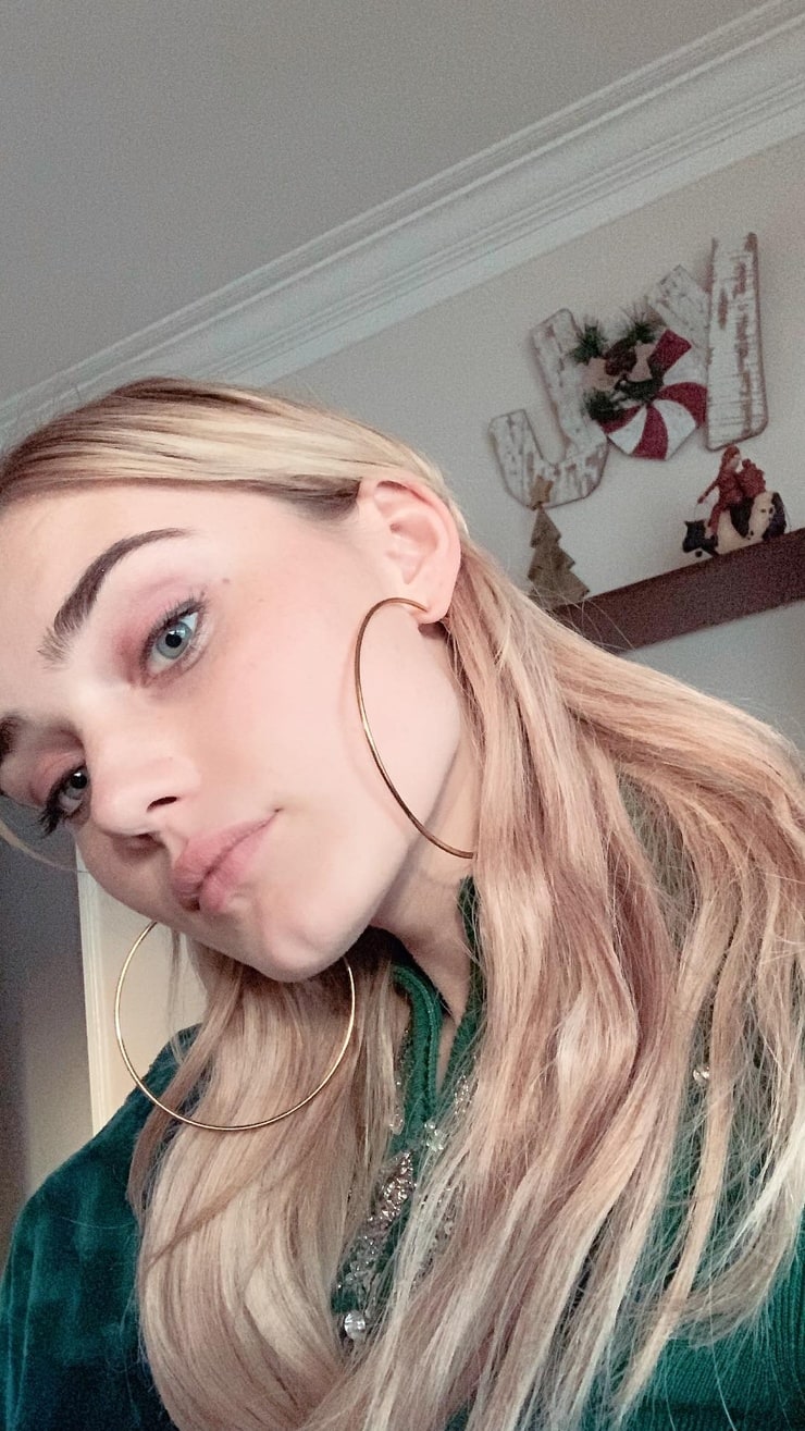 Meg Donnelly phone number 2018