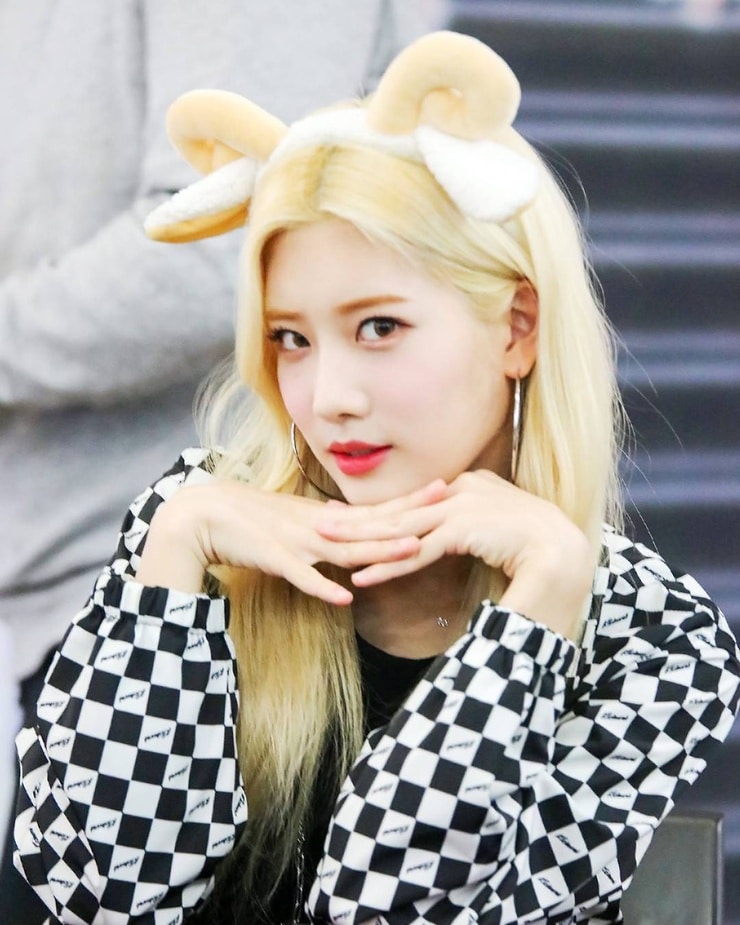 Picture of Kim Lip