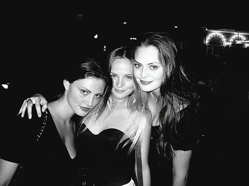 Phoebe Tonkin