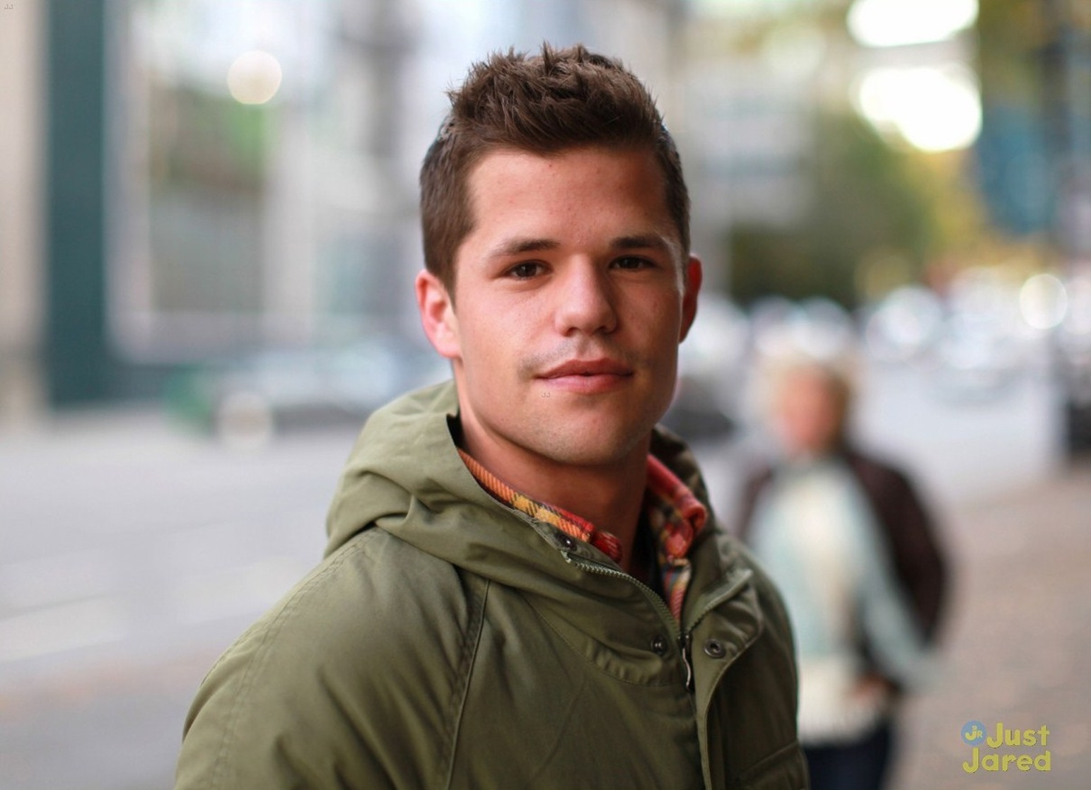 Charlie Carver