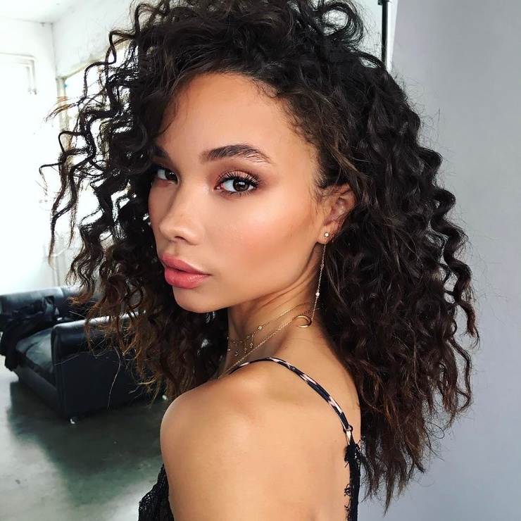 Picture of Ashley Moore (2)