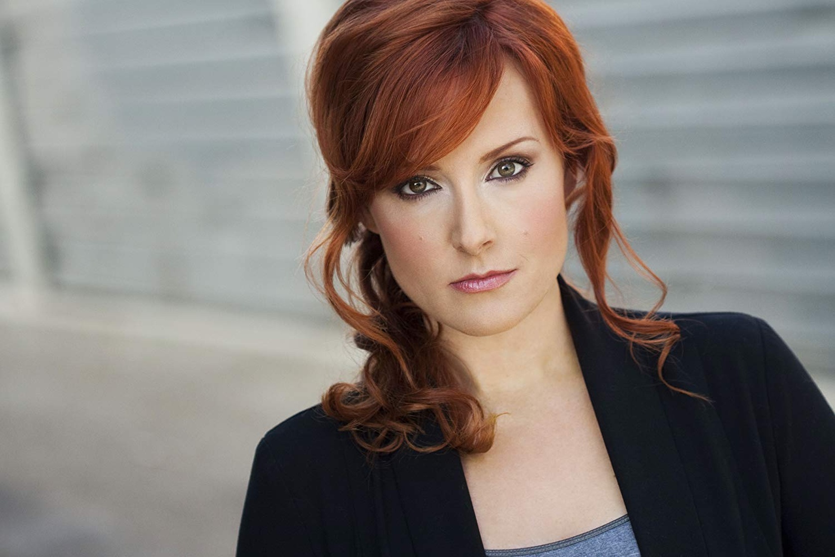 Laura Dickinson