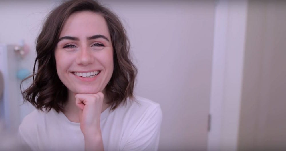 Dodie Clark