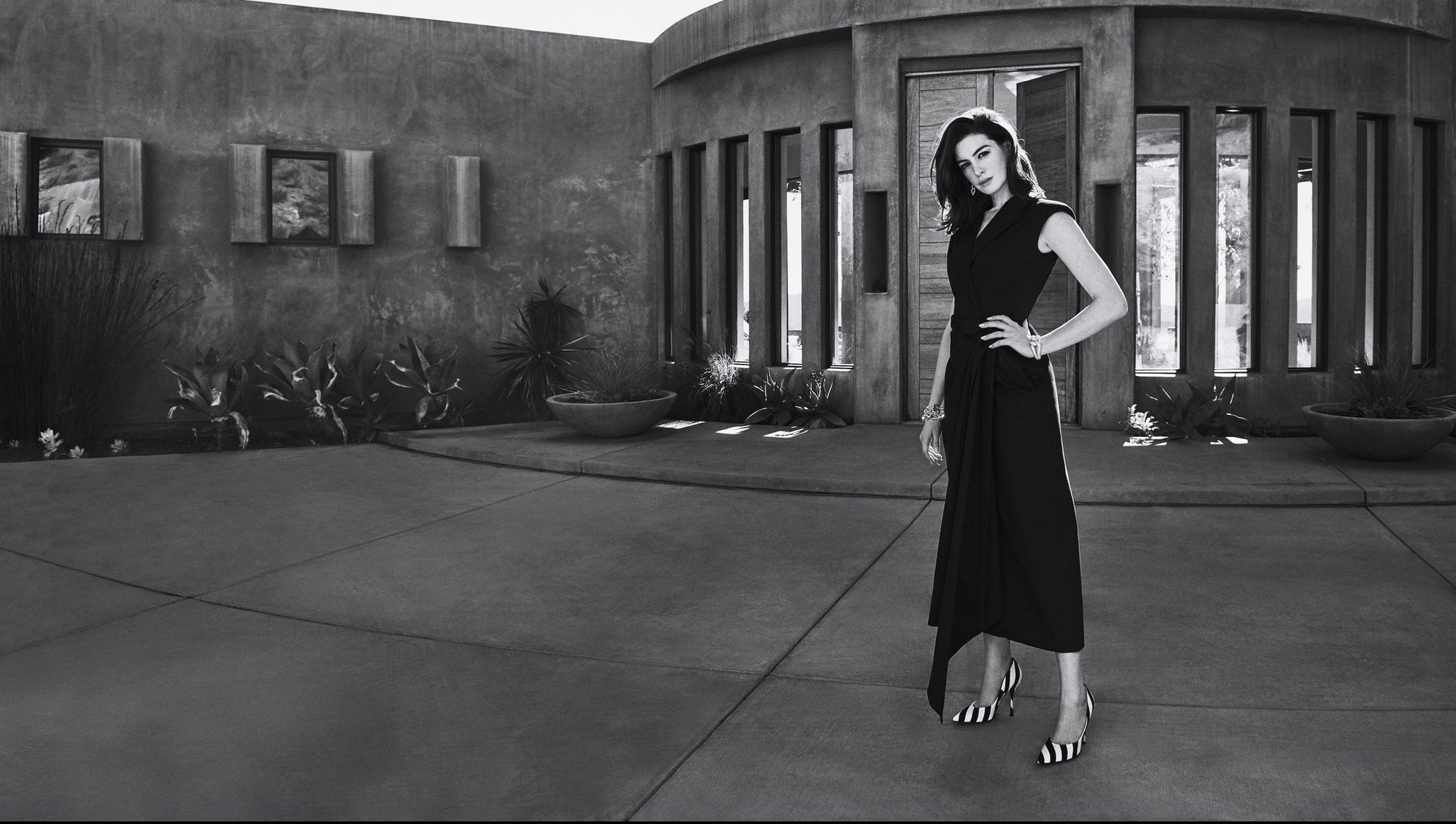 Anne Hathaway