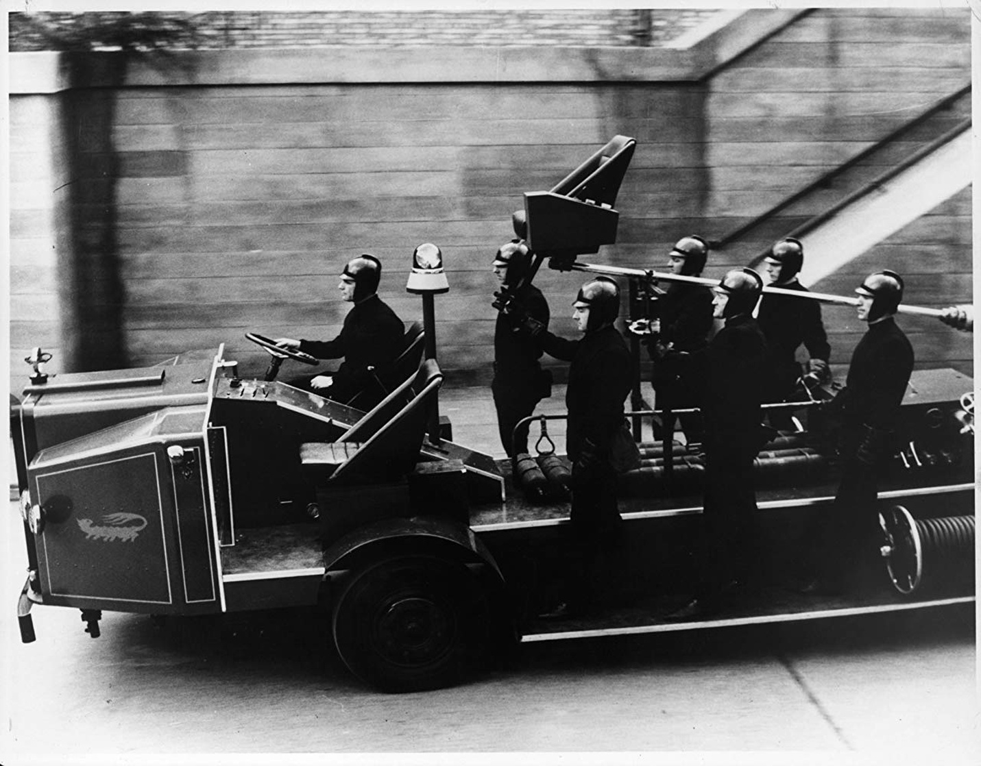 Fahrenheit 451 image