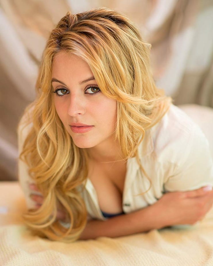 Picture of Gage Golightly.
