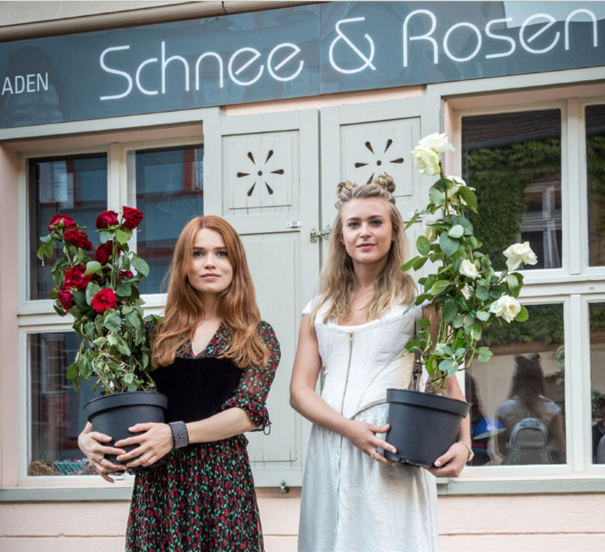 Schneeweißchen und Rosenrot