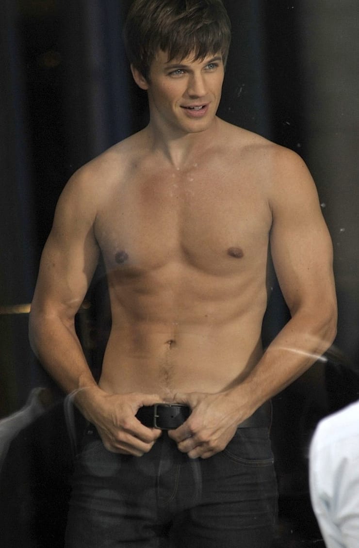 Matt Lanter shirtless.