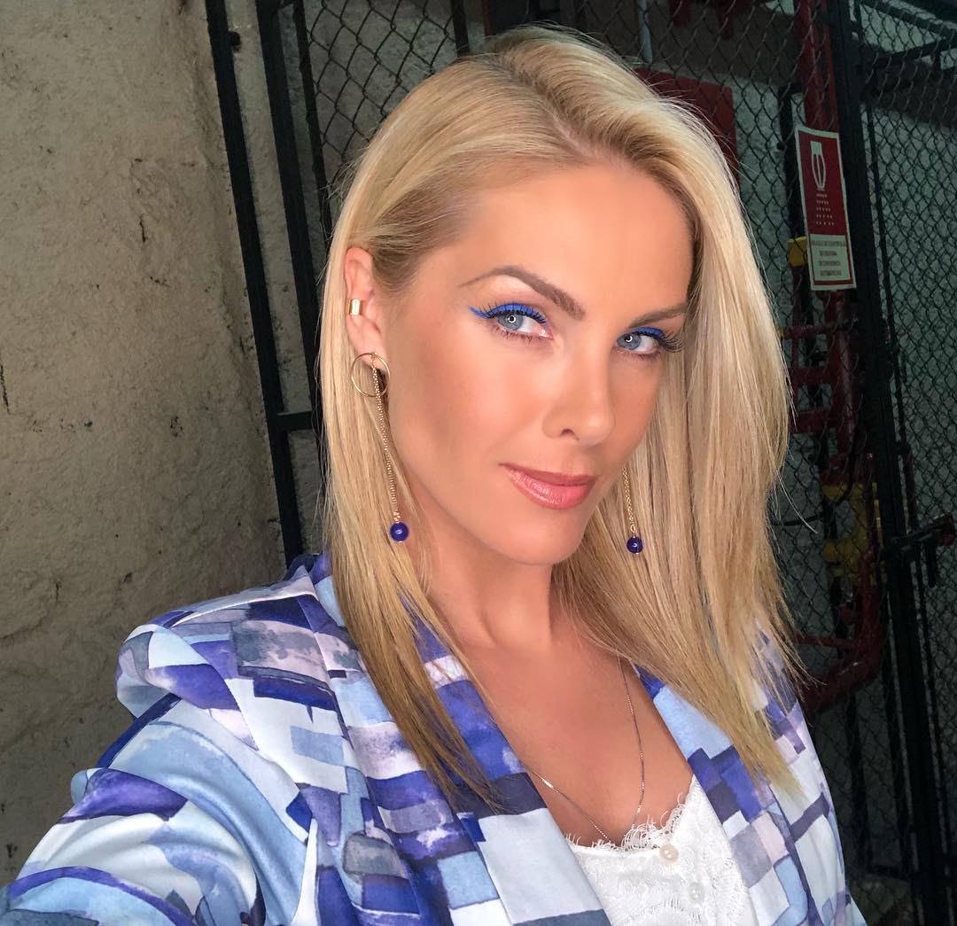 Picture Of Ana Hickmann 