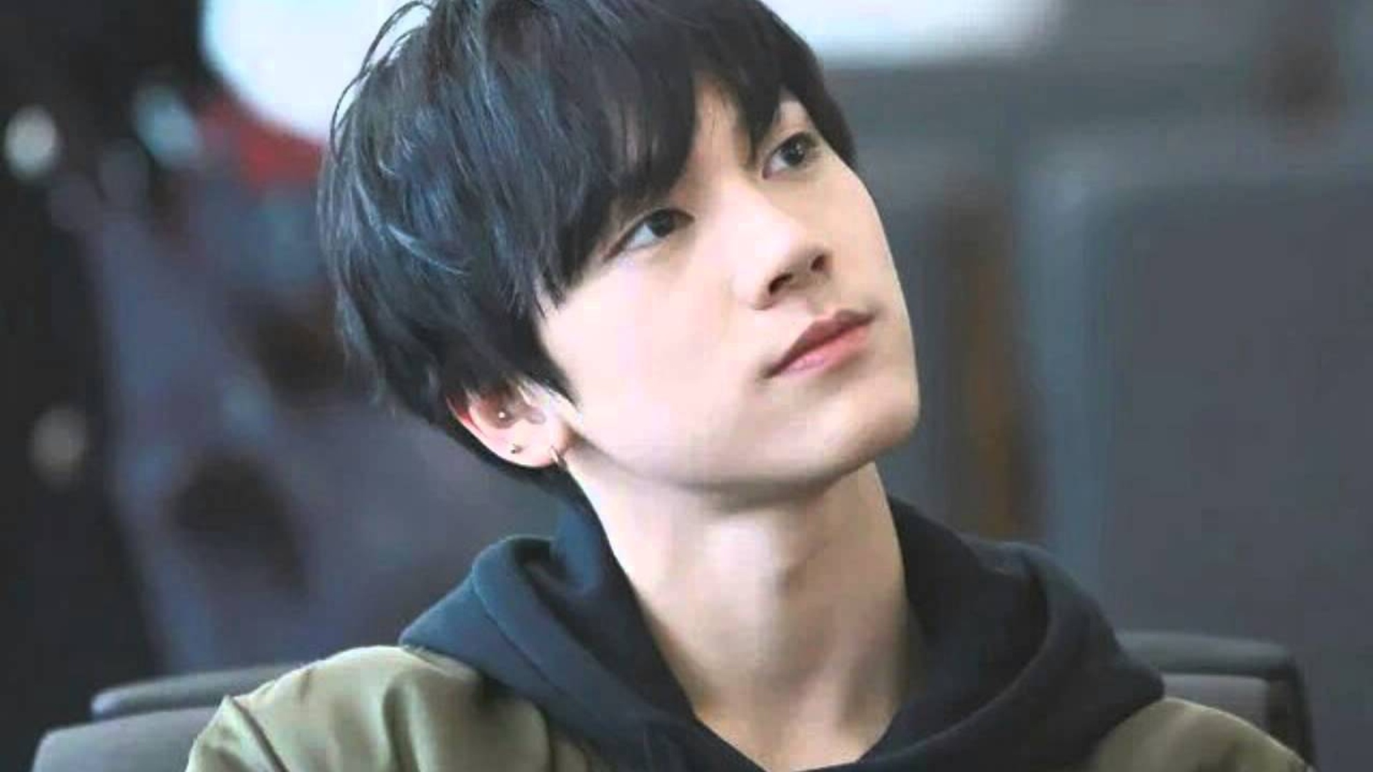 Ten (텐)