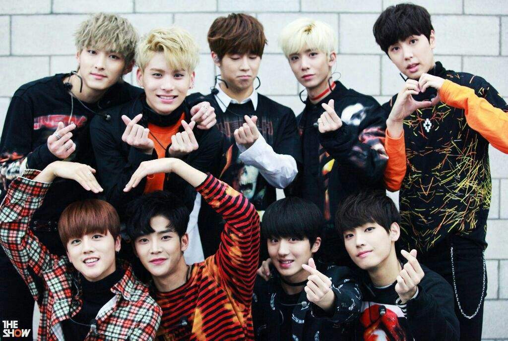 SF9